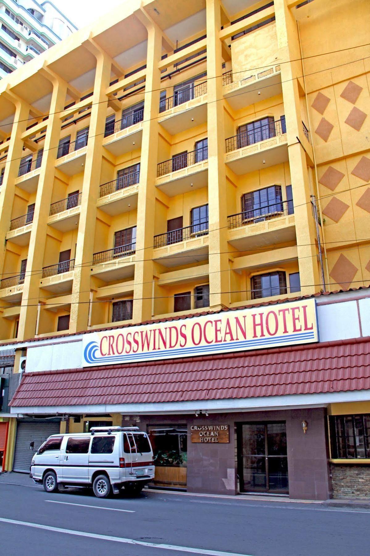 Crosswinds Ocean Hotel Paranaque City Экстерьер фото